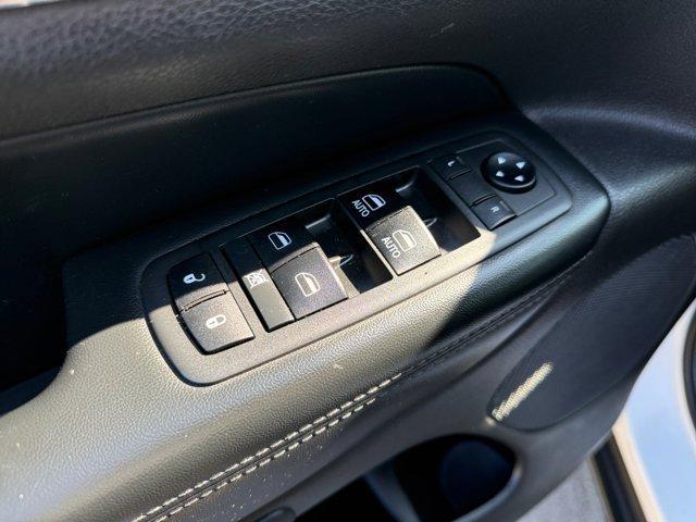 used 2019 Jeep Grand Cherokee car, priced at $19,225