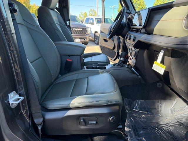 new 2025 Jeep Gladiator car, priced at $53,122