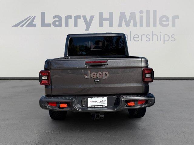 new 2025 Jeep Gladiator car, priced at $53,122