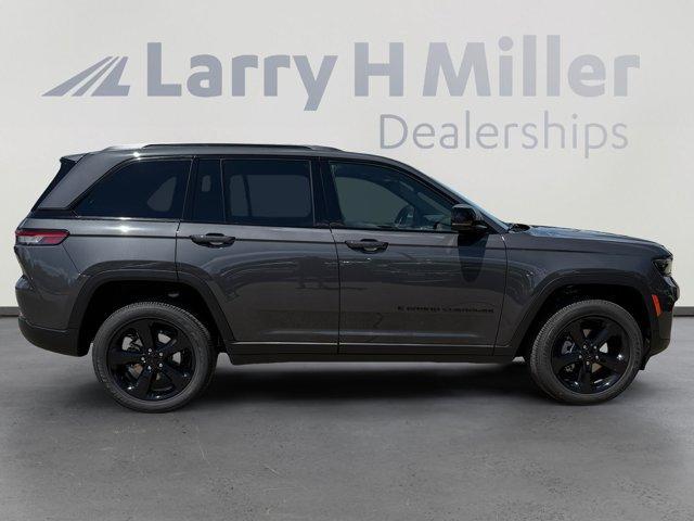 new 2025 Jeep Grand Cherokee car, priced at $41,628