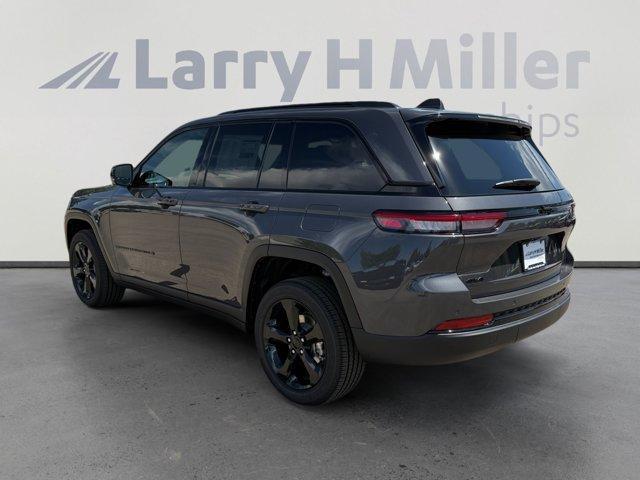 new 2025 Jeep Grand Cherokee car, priced at $41,628