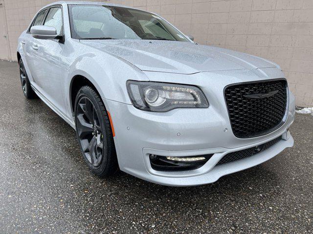 new 2023 Chrysler 300 car, priced at $40,811