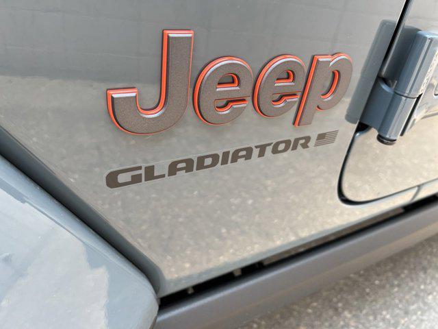 new 2024 Jeep Gladiator car, priced at $57,122