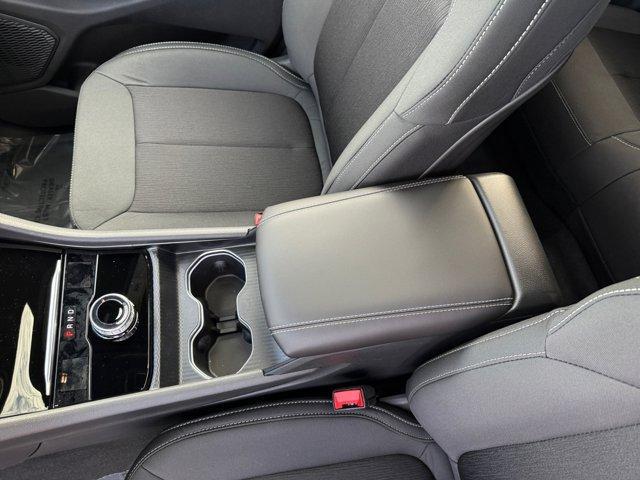 new 2025 Jeep Grand Cherokee car, priced at $35,656