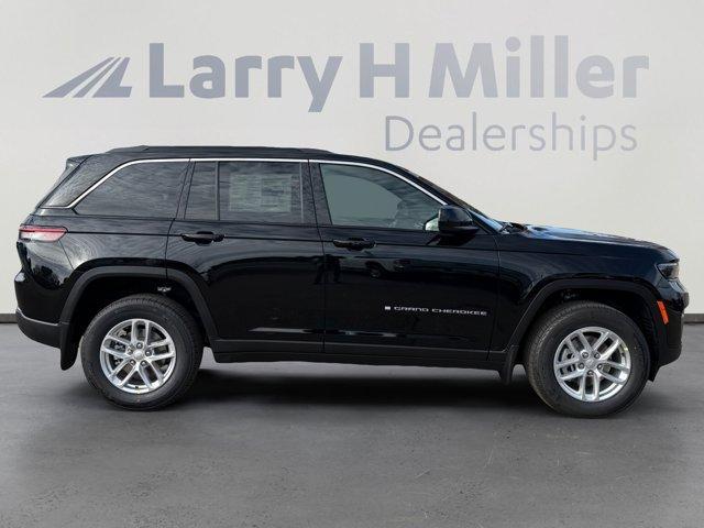new 2025 Jeep Grand Cherokee car, priced at $35,656