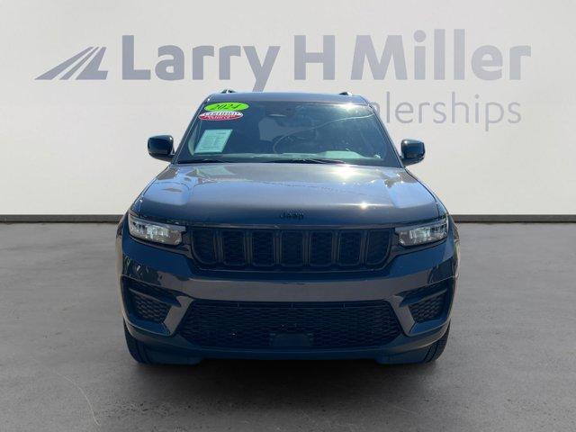 used 2024 Jeep Grand Cherokee car, priced at $26,998