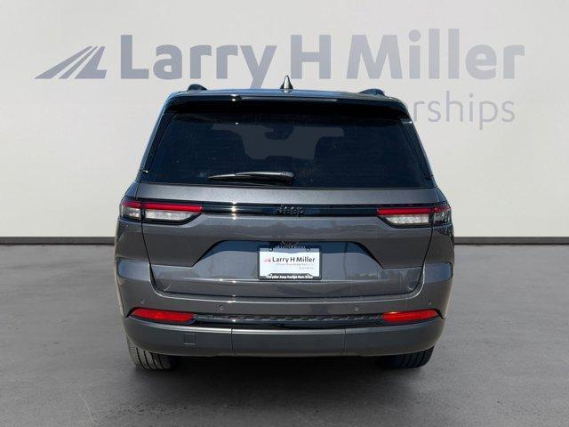 used 2024 Jeep Grand Cherokee car, priced at $26,998