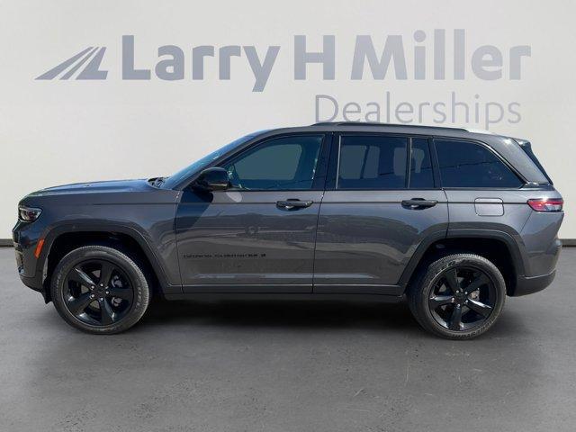 used 2024 Jeep Grand Cherokee car, priced at $26,998