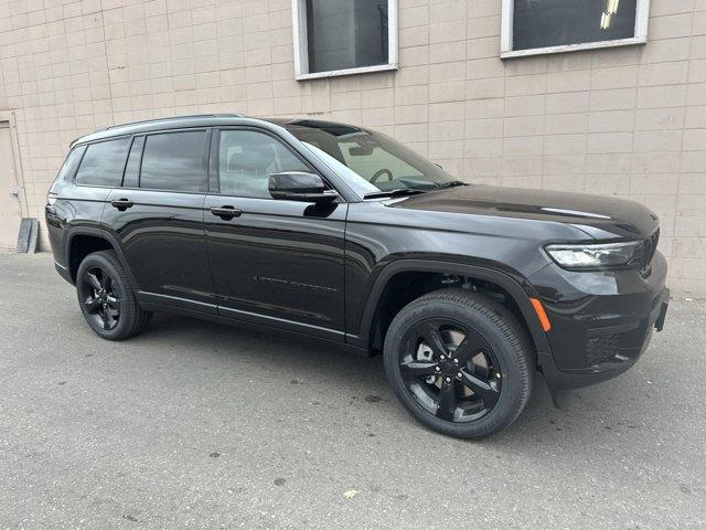 new 2025 Jeep Grand Cherokee L car, priced at $47,124