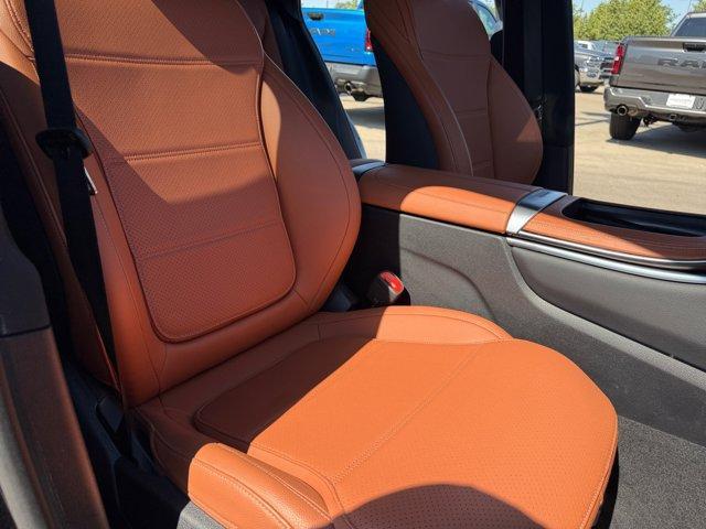 used 2023 Mercedes-Benz GLC 300 car, priced at $33,396