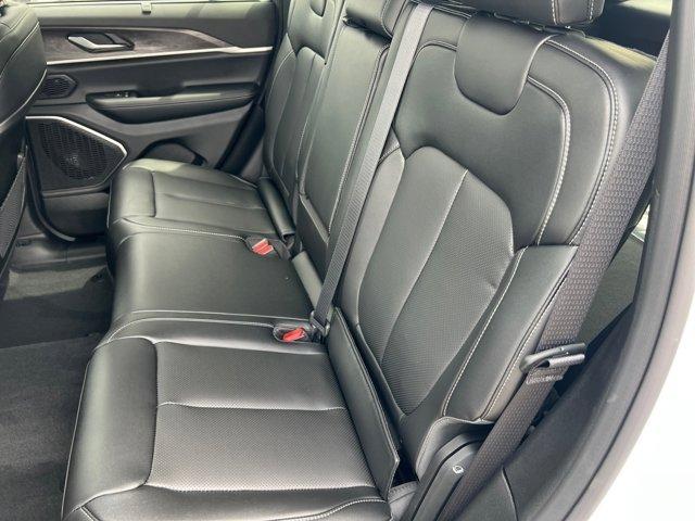 new 2025 Jeep Grand Cherokee car, priced at $49,807