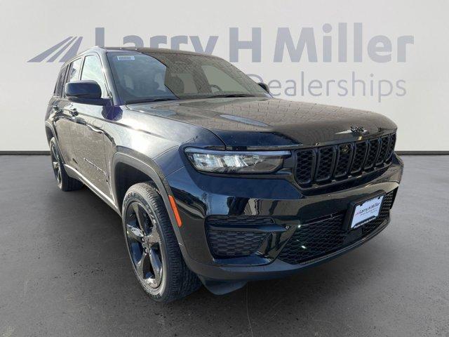 new 2025 Jeep Grand Cherokee car, priced at $42,032