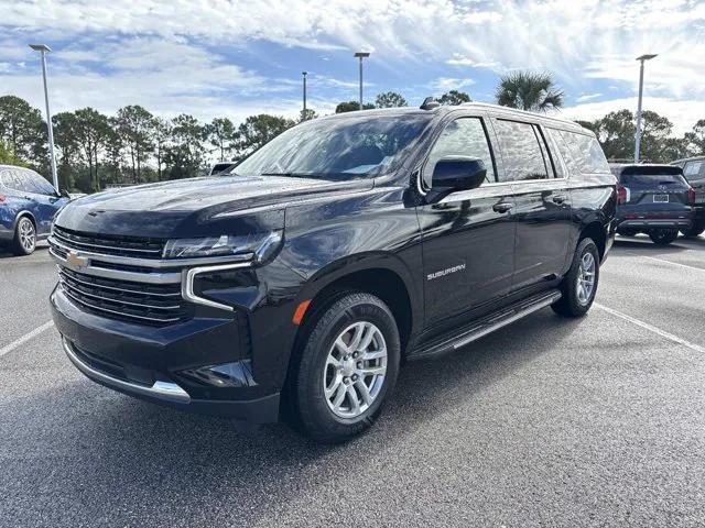 used 2023 Chevrolet Suburban car, priced at $41,989