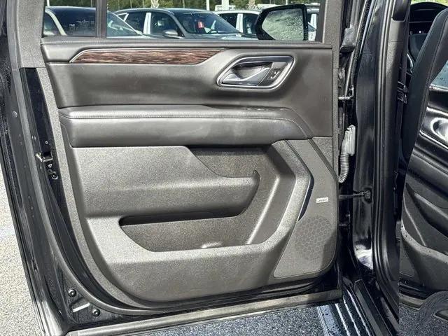 used 2023 Chevrolet Suburban car, priced at $41,989