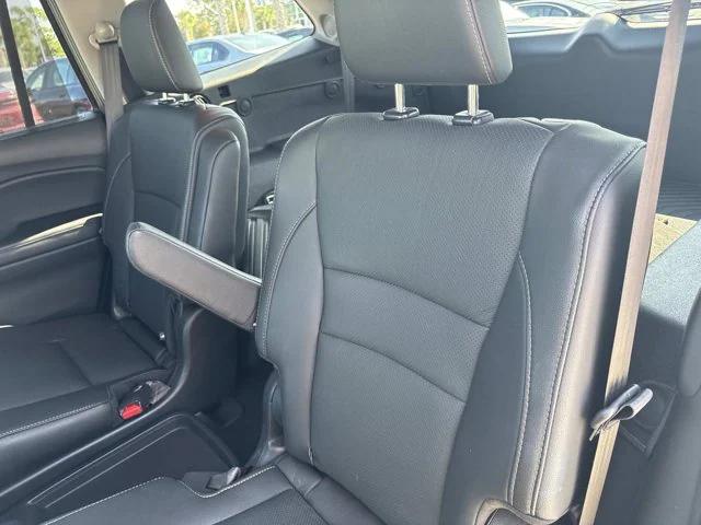 used 2022 Honda Pilot car, priced at $27,971
