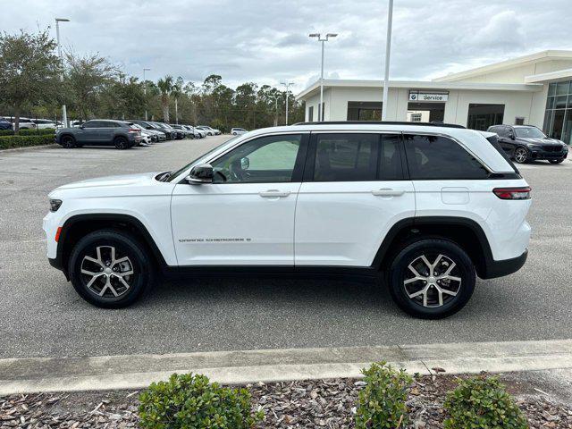 used 2024 Jeep Grand Cherokee car, priced at $39,973