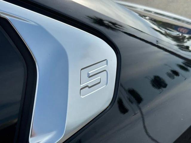 new 2025 BMW 530 car, priced at $61,425