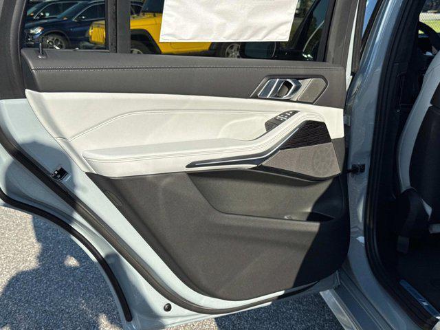 new 2026 BMW X7 car, priced at $98,935