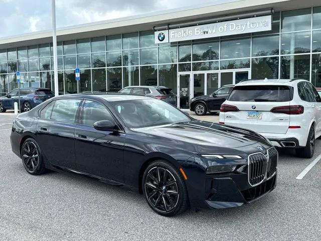new 2025 BMW 760 car, priced at $130,084