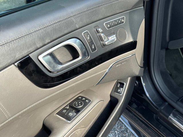 used 2020 Mercedes-Benz SL 550 car, priced at $71,971