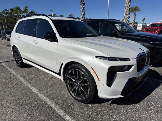 new 2025 BMW X7 car