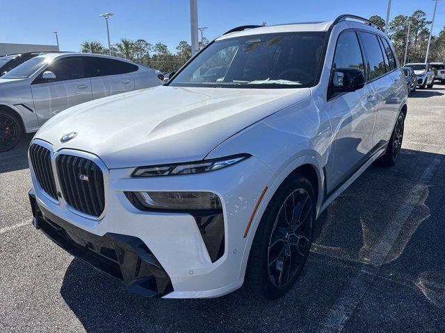 new 2025 BMW X7 car