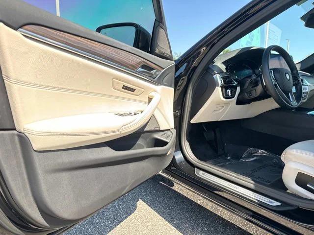 used 2022 BMW 540 car, priced at $32,971