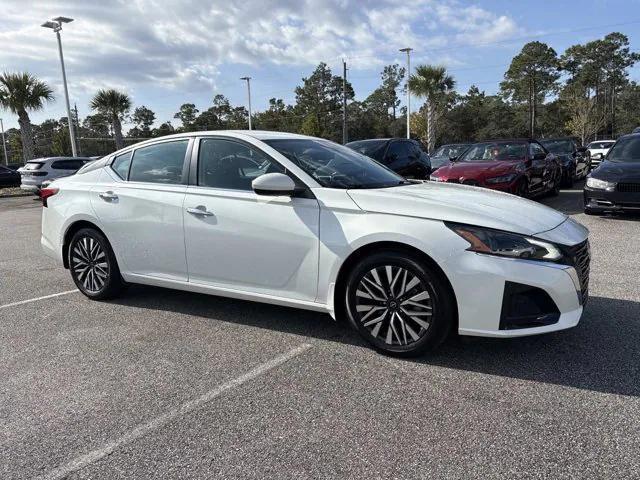 used 2023 Nissan Altima car, priced at $14,950