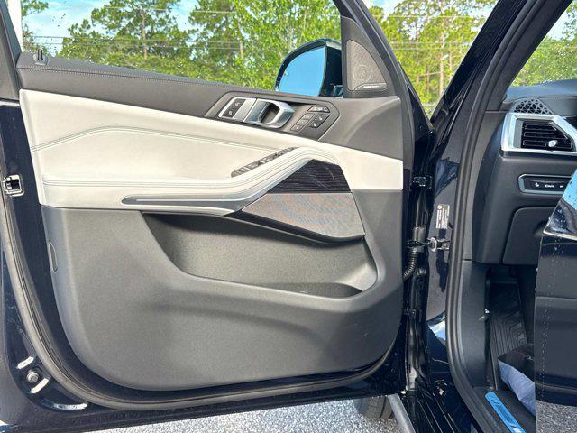 new 2026 BMW X7 car