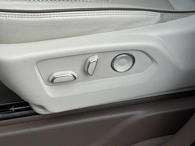 used 2021 GMC Yukon car, priced at $53,989