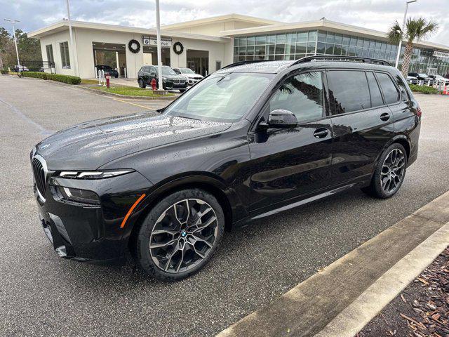 new 2025 BMW X7 car