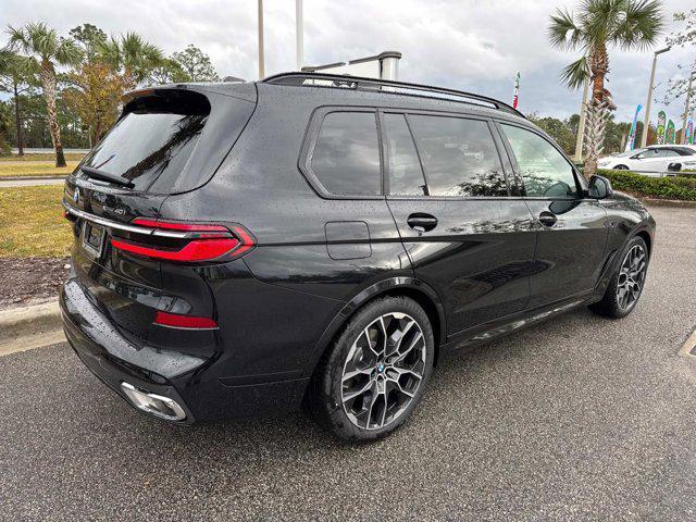 new 2025 BMW X7 car