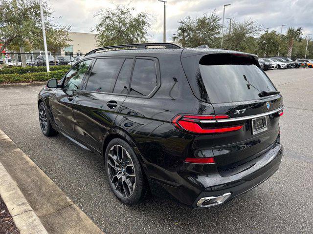 new 2025 BMW X7 car