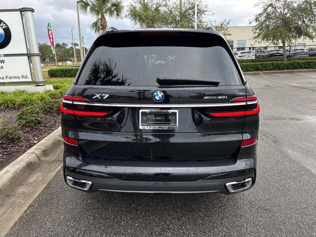 new 2025 BMW X7 car