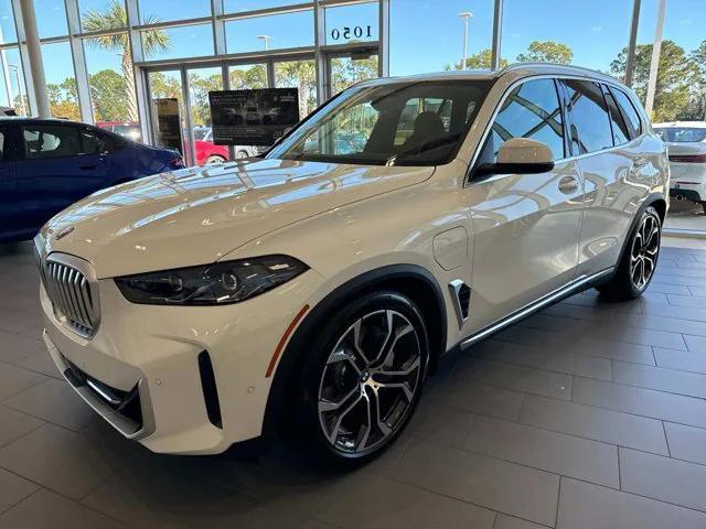 new 2025 BMW X5 PHEV car, priced at $78,160