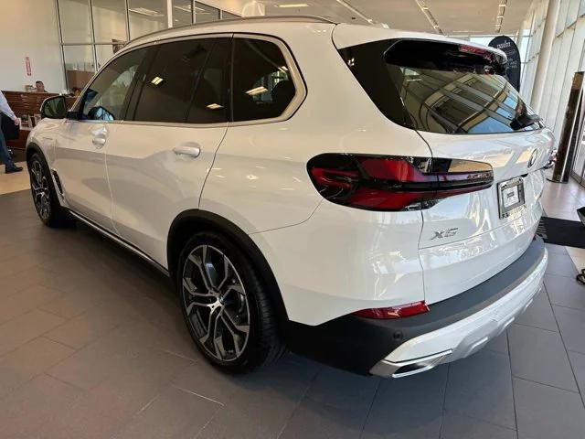 new 2025 BMW X5 PHEV car, priced at $78,160