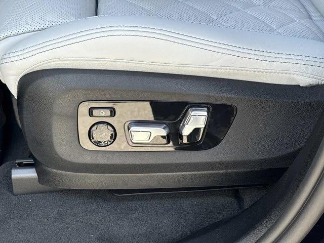 new 2026 BMW X7 car, priced at $103,485