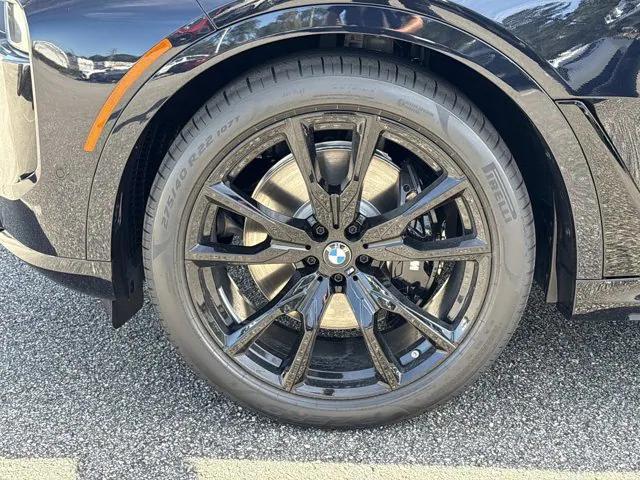 new 2026 BMW X7 car, priced at $103,485