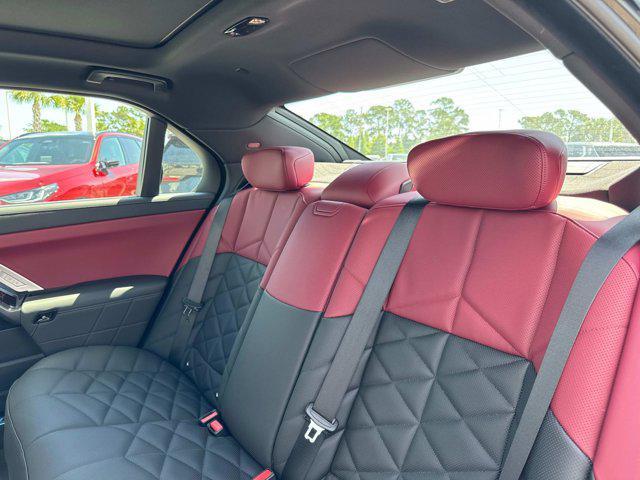 new 2025 BMW 740 car