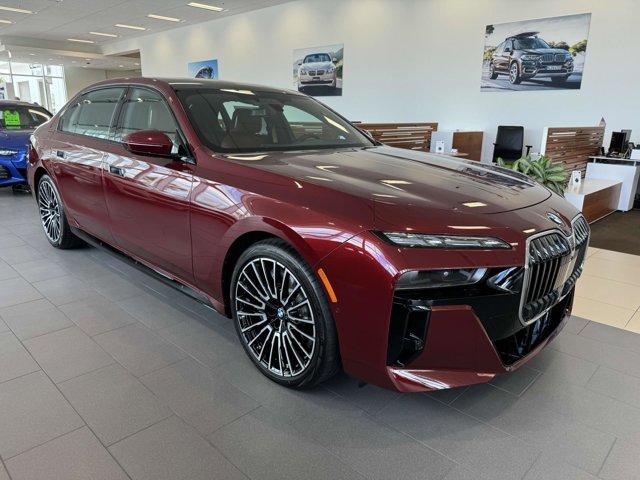 new 2024 BMW 760 car