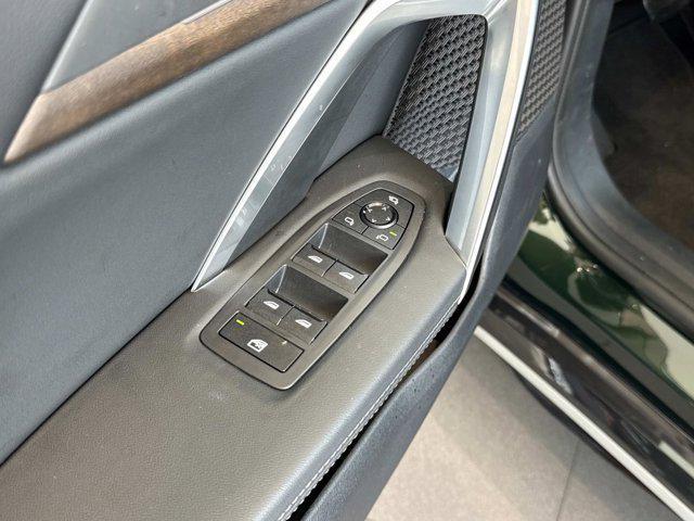 new 2025 BMW X1 car