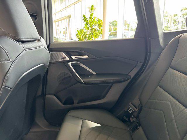 new 2025 BMW X1 car