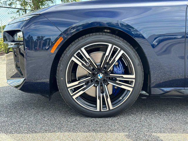 new 2025 BMW 760 car, priced at $147,749