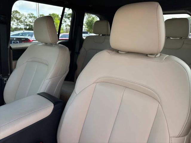 used 2025 Jeep Grand Cherokee car, priced at $37,499