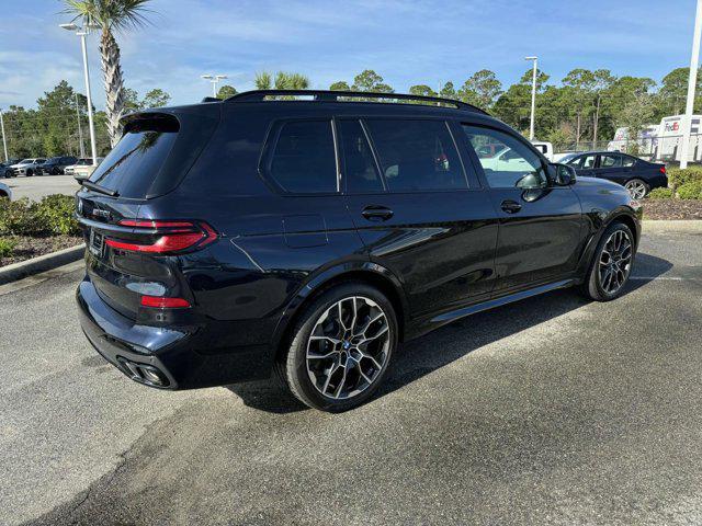 new 2025 BMW X7 car