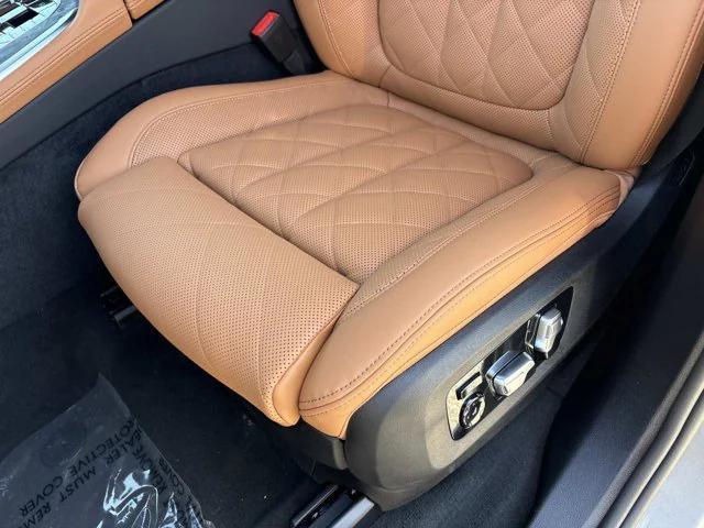 new 2026 BMW X7 car, priced at $100,735