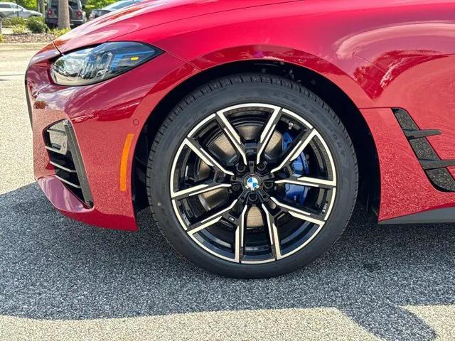 new 2025 BMW M440 car, priced at $77,494