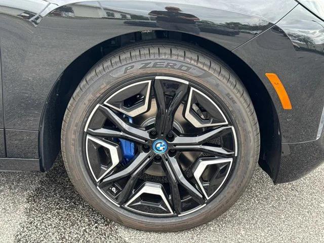 new 2025 BMW iX car