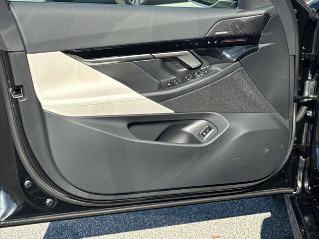 new 2025 BMW 530 car