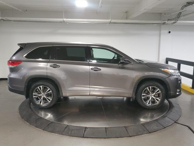 used 2018 Toyota Highlander car, priced at $22,998